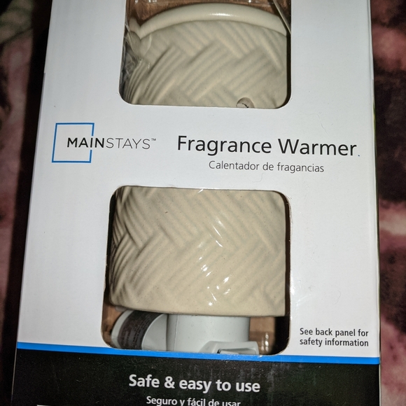 NEW! Plug-in Wax Warmer - Picture 4 of 5